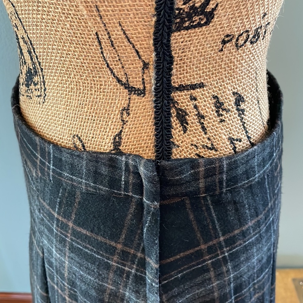 Atmosphere plaid mini skirt size 6 - please see measurements below. - Picture 9 of 12